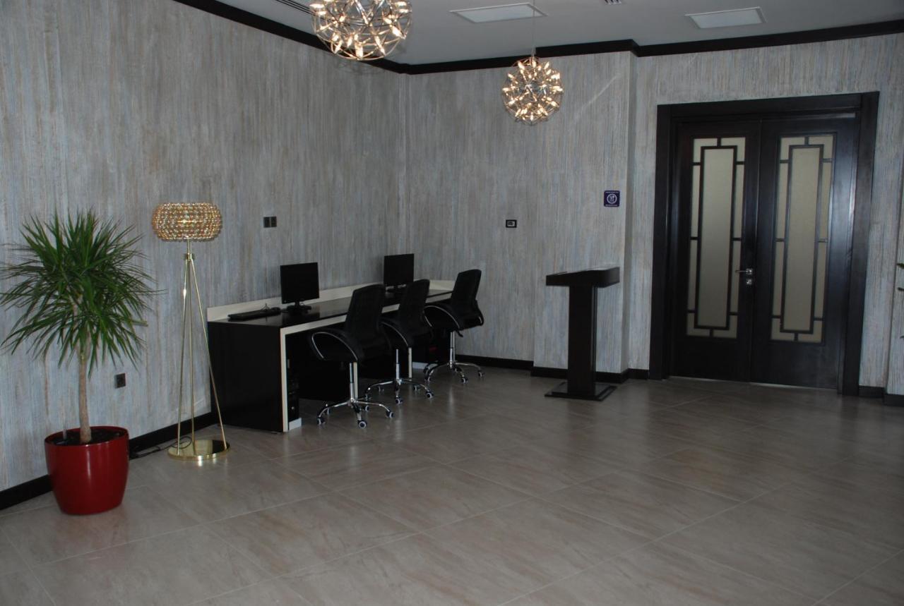 Agsaray Deluxe Hotel & Spa Mingachevir Exterior photo